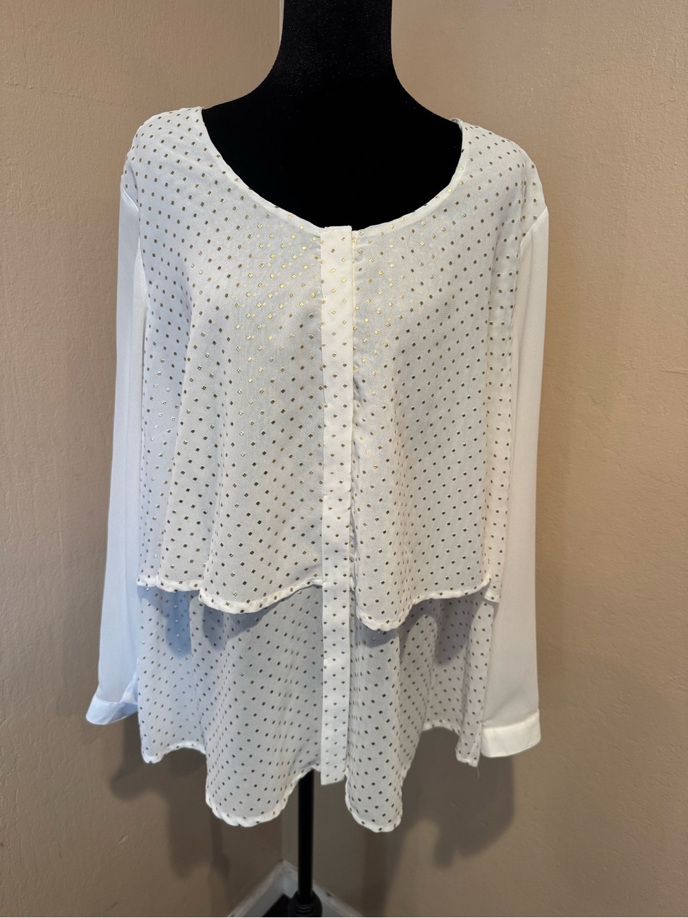 NY Collection White Layered Button Long-Sleeve Blouse with Gold Studded Detail - Picture 4 of 9